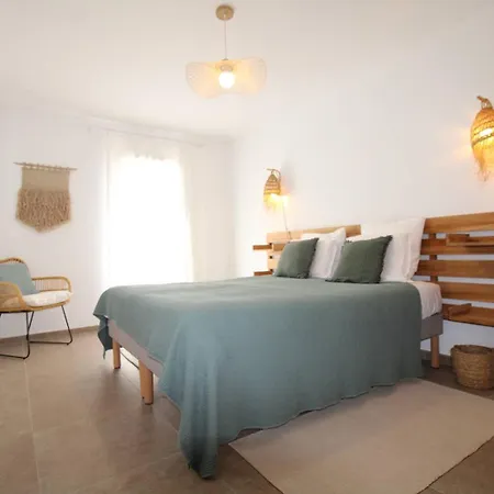 A Dans Le Golfe De St Tropez - Avec Piscine Privative A Pied *